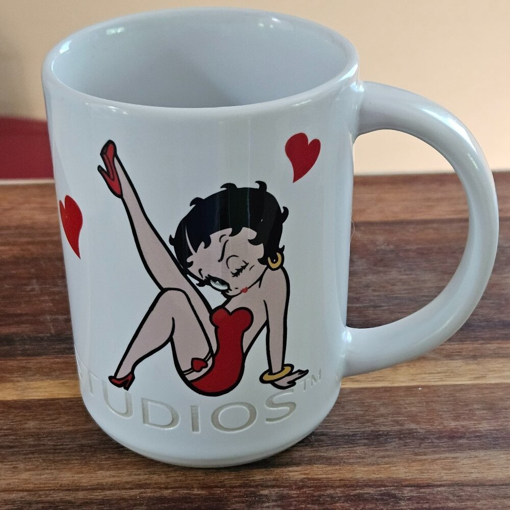vintage universal studios betty boob exclusive coffee mug